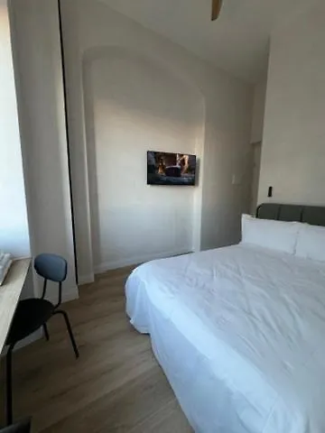 Cunabu Giolitti 3* רומא